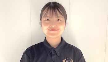 松岡 亜美.jpg